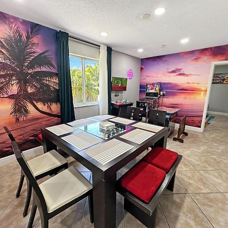 Vacay Spot Happy Escape 15 Min Beach Massage Shower Prime Loc! 6 Blocks Away From Bars, Nite Clubs, Res, Shops Маями Екстериор снимка