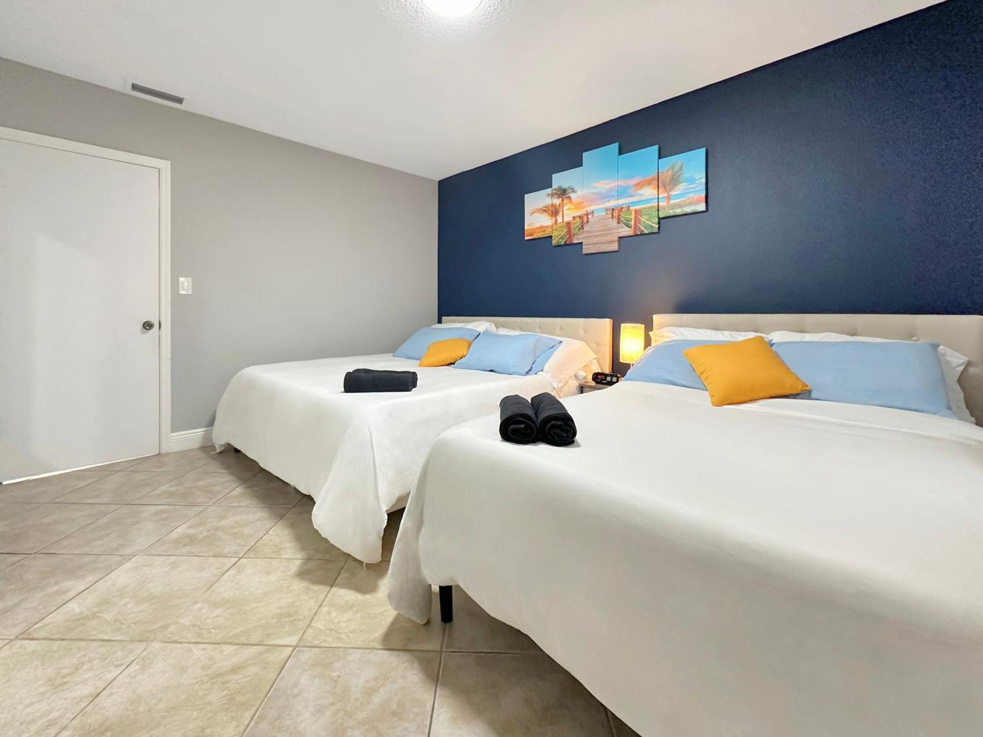 Vacay Spot Happy Escape 15 Min Beach Massage Shower Prime Loc! 6 Blocks Away From Bars, Nite Clubs, Res, Shops Маями Екстериор снимка